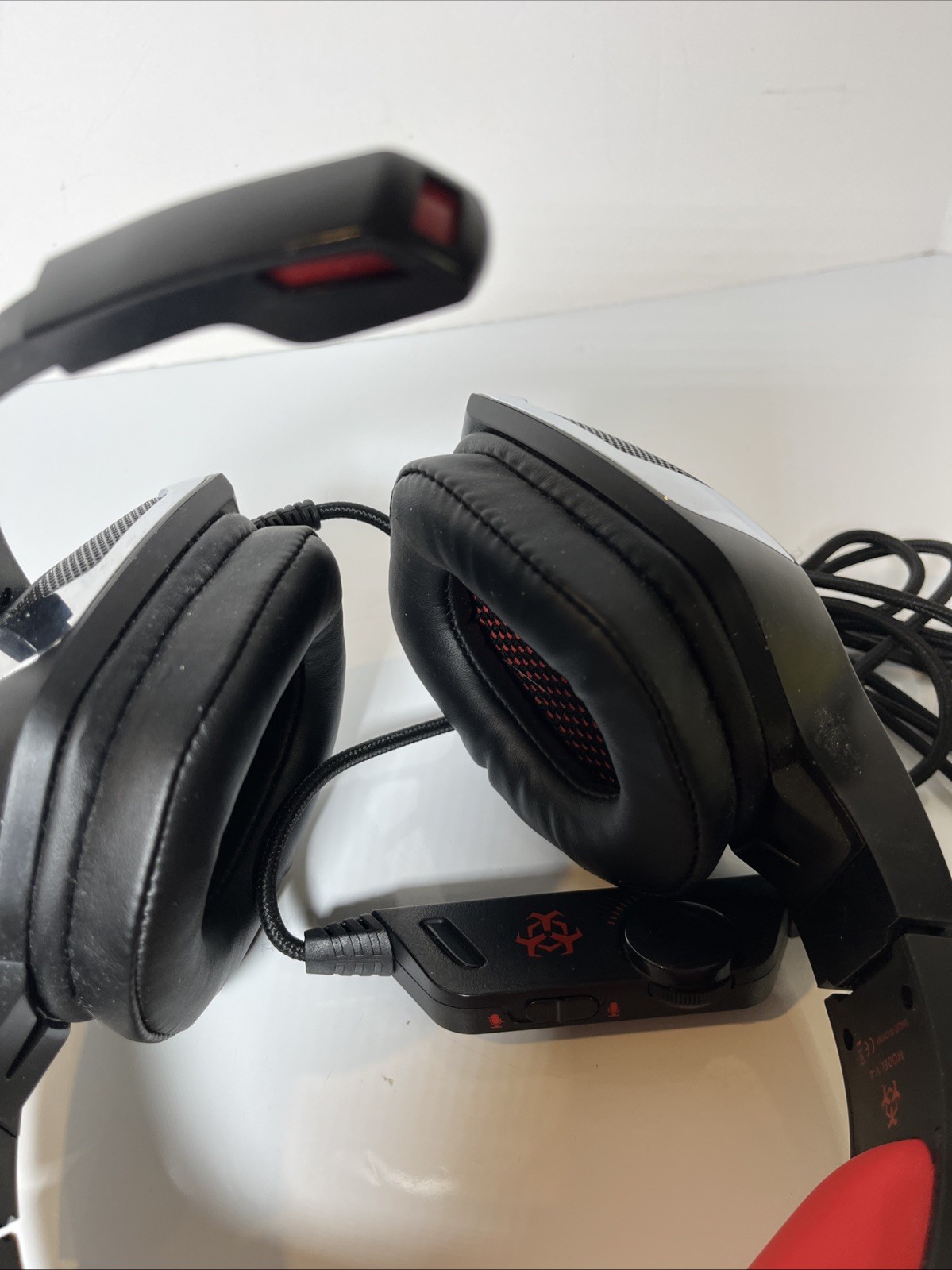 Hunter spider Over-Ear Headphones – Heavy Bass Headset Gaming/phone