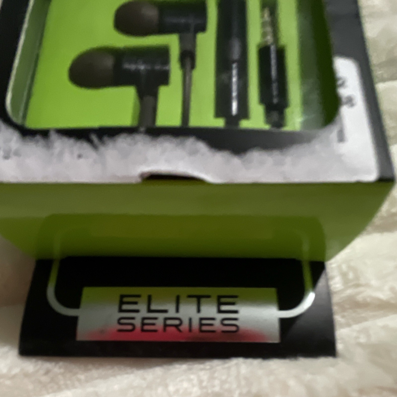 Gadget Gear Elite Series Metal In-Ear Earbuds Black Mic Tangle Free Cord 3.5mm
