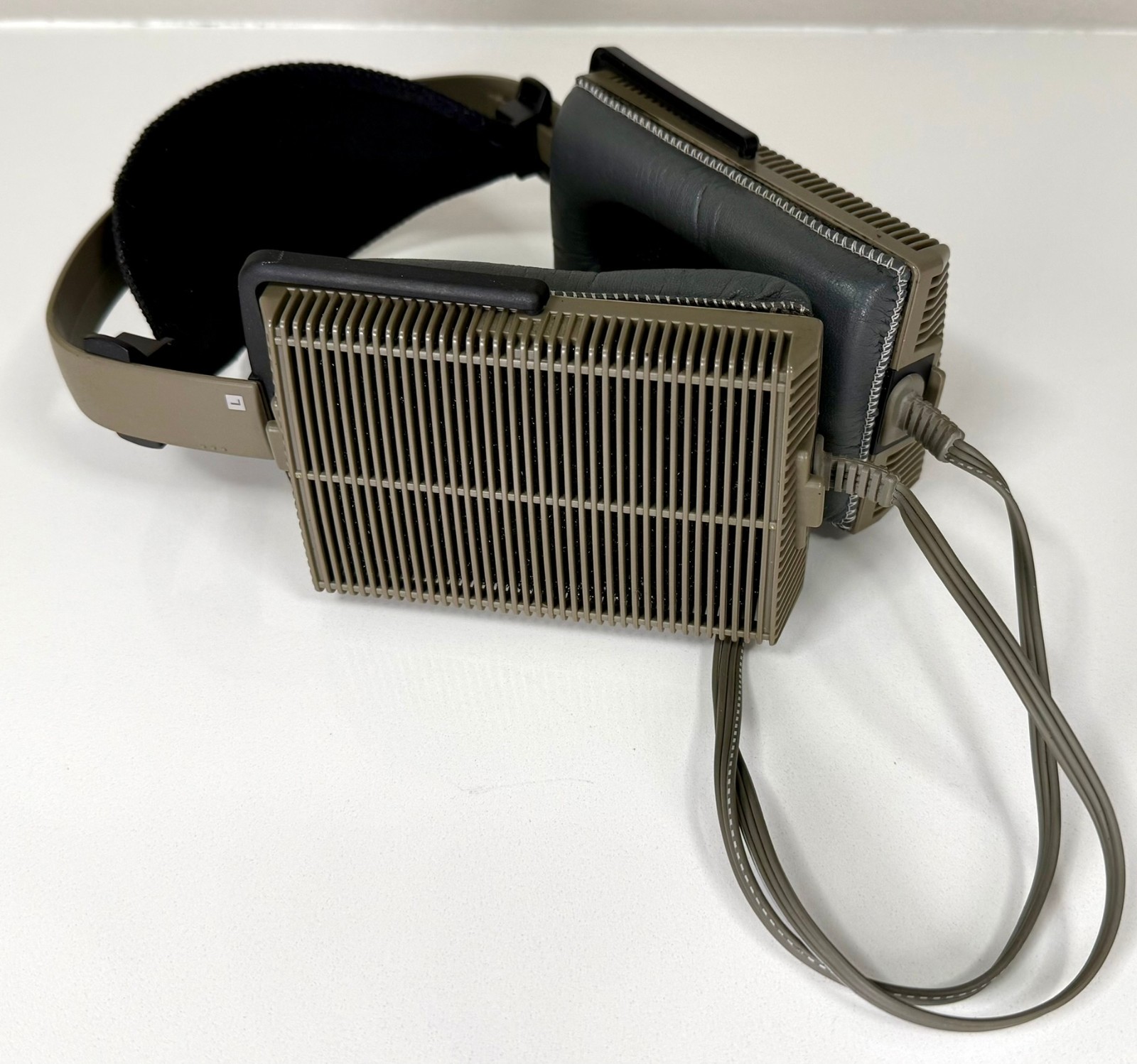 Stax SR-Lambda Nova Classic electrostatic headphones