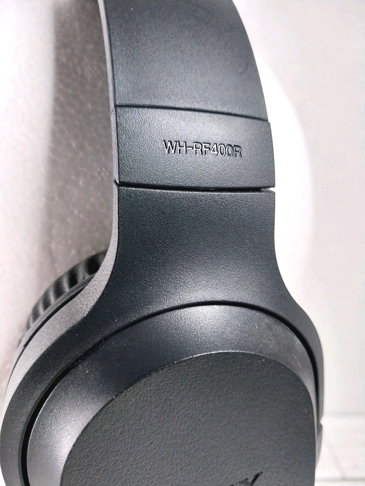 SONY☆ WH-RF400R Wireless Home Theater Headphones Excellent Condition~ Black