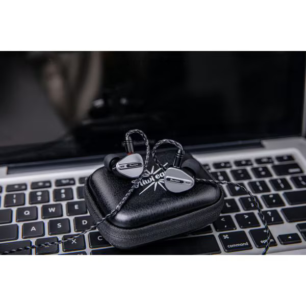 Kiwi Ears Airoso In-Ear Earphones with Hybrid Drivers (1DD + 4BA) KWI032