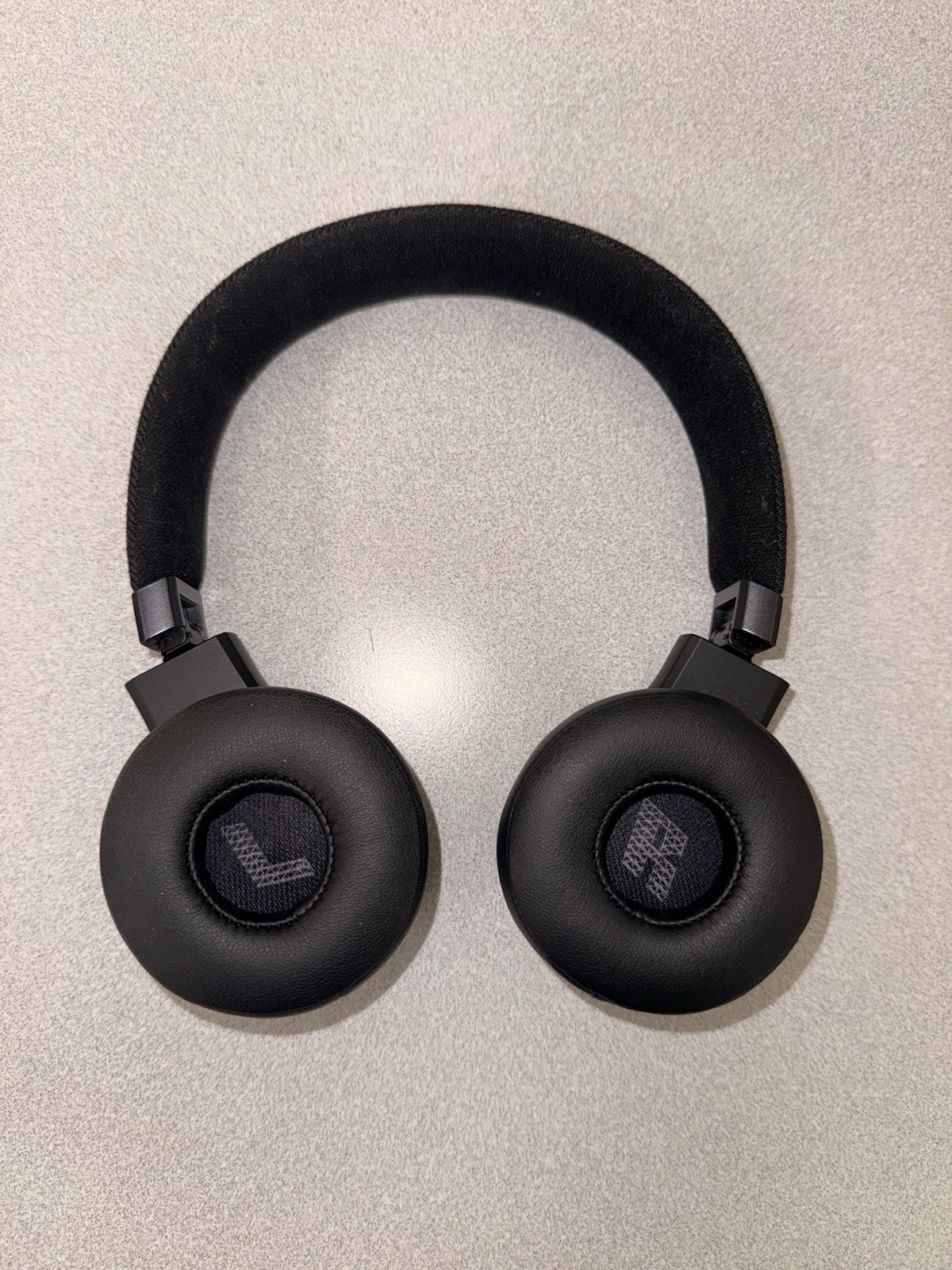 JBL by Harman Live 675NC Wireless True Adaptive Noise Cancelling Headphones- NOB