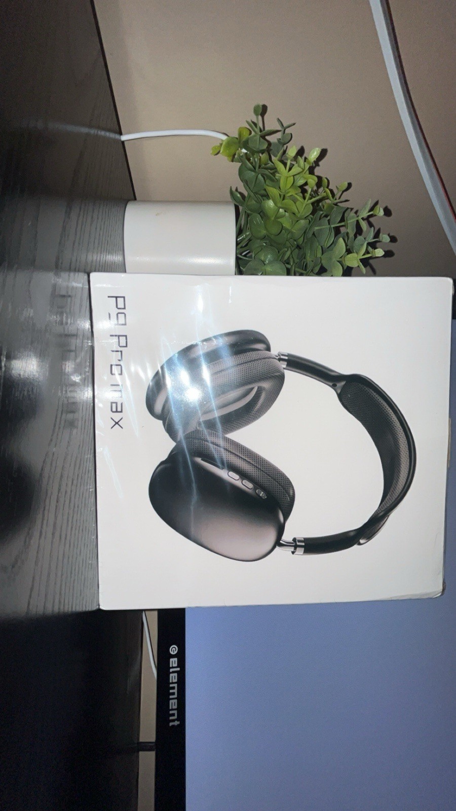 P9 Pro max Over-Ear Bluetooth Headphones Black 40mm Drivers Built-In Mic DJ