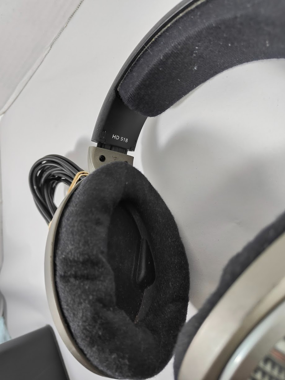 Sennheiser HD 518 Headphones Tested Working W/ 3.5mm Cord