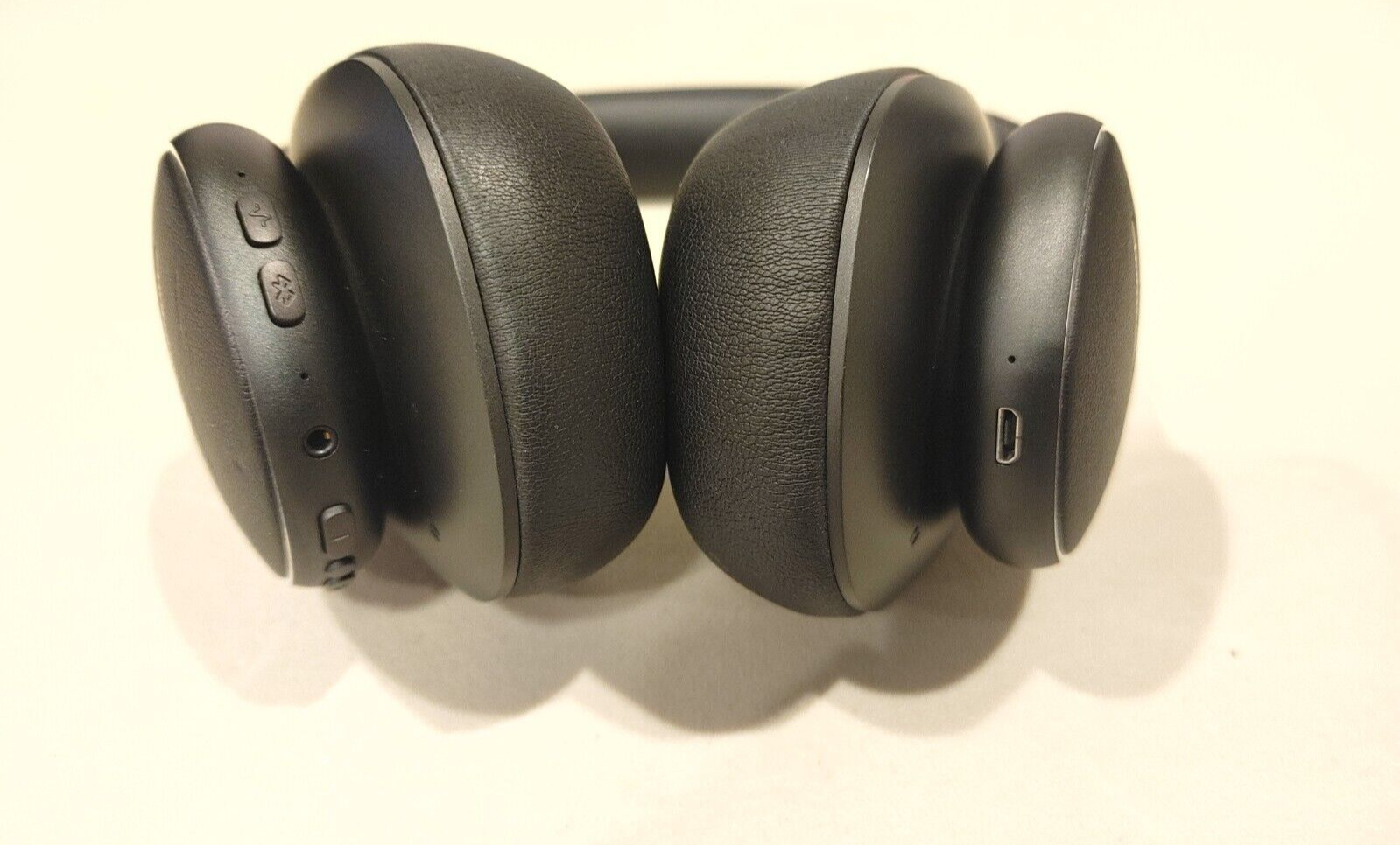 Harman Kardon FLY ANC Over-the-Head Wireless Active Noise Cancelling Headphones