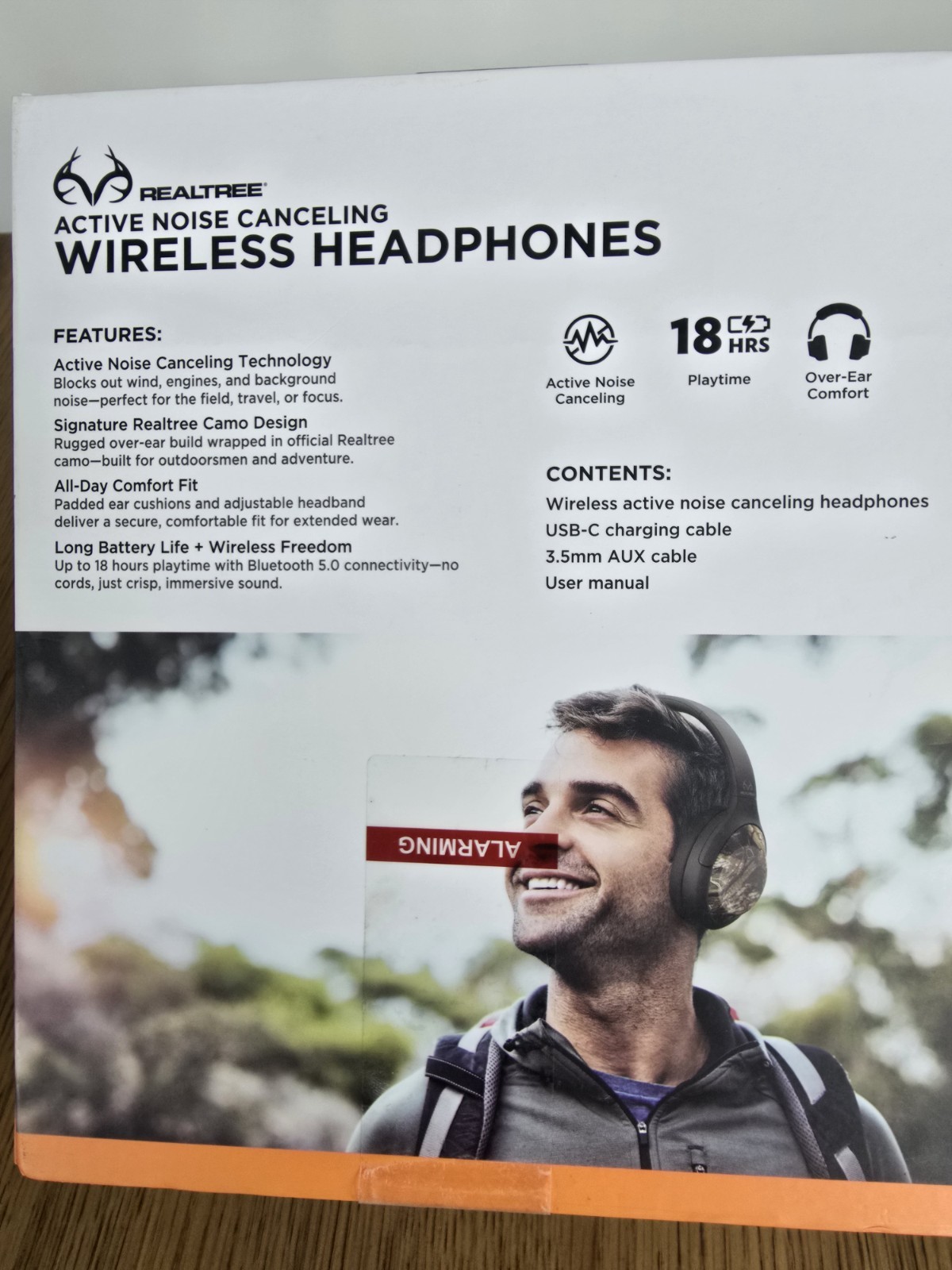 Realtree Noise Canceling Bluetooth Wireless Over-Ear Headphones Black Camo