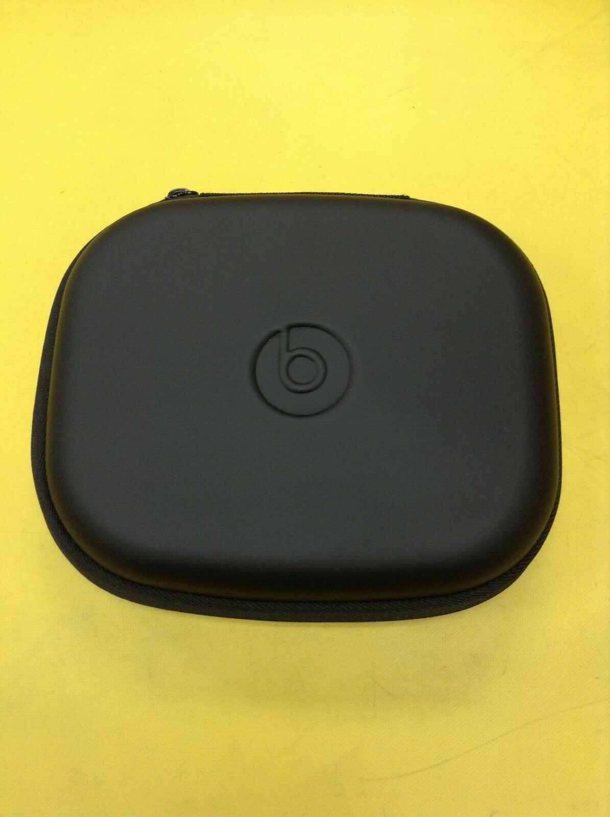 OEM Beats by Dr. Dre Executive Headphones Executive Black Carrying Travel Case
