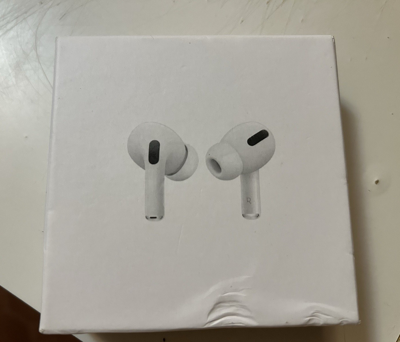 Apple AirPods Pro White In-Ear Earbuds Bluetooth Wireless Charging Case