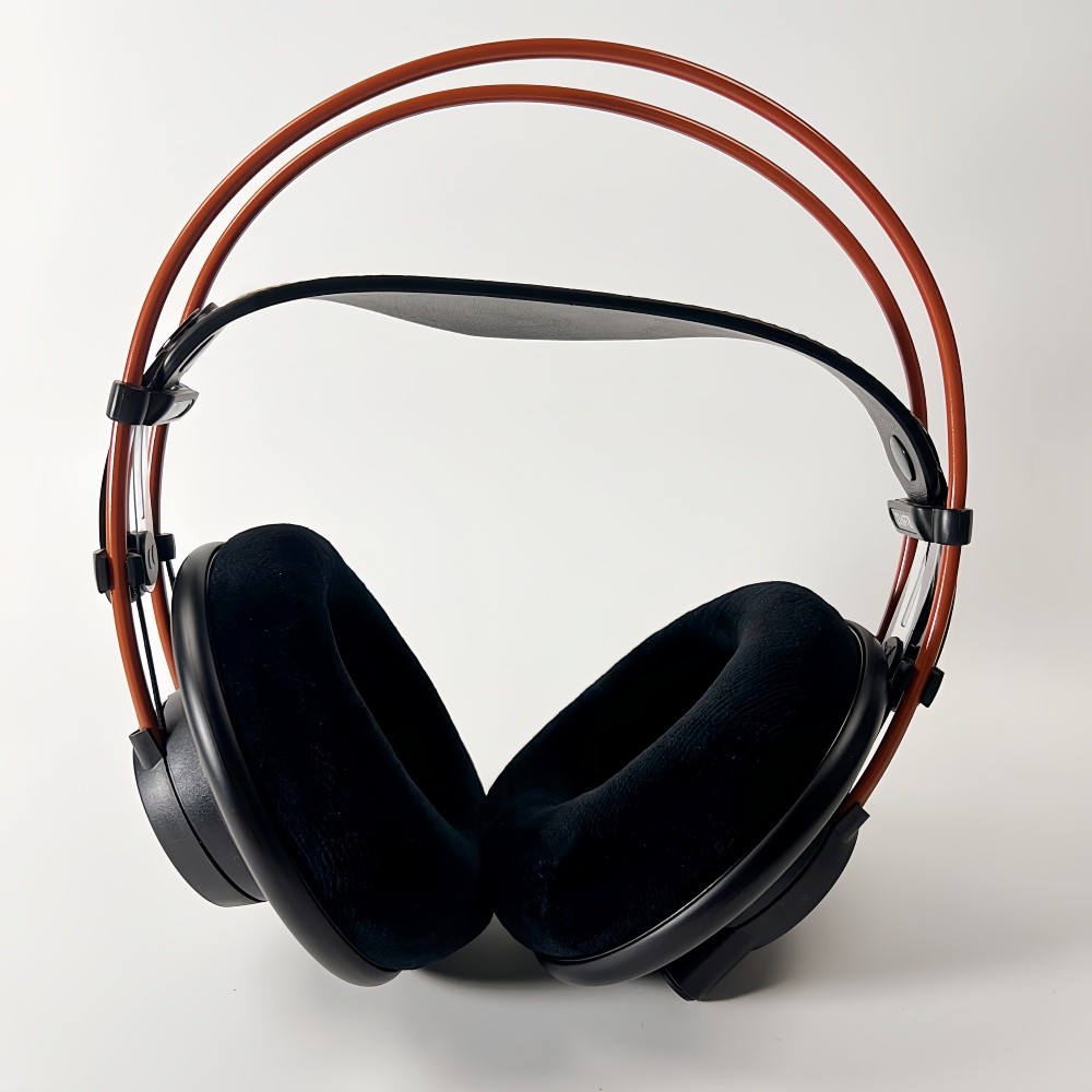 AKG K712 PRO Dynamic Reference Studio Over-Ear 3.5mm jack Wired Headphones Black