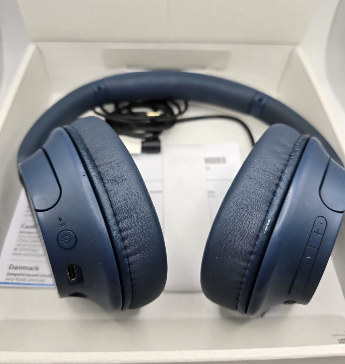 Sony WH-CH720N Wireless Noise Canceling Headphones – Blue – READ