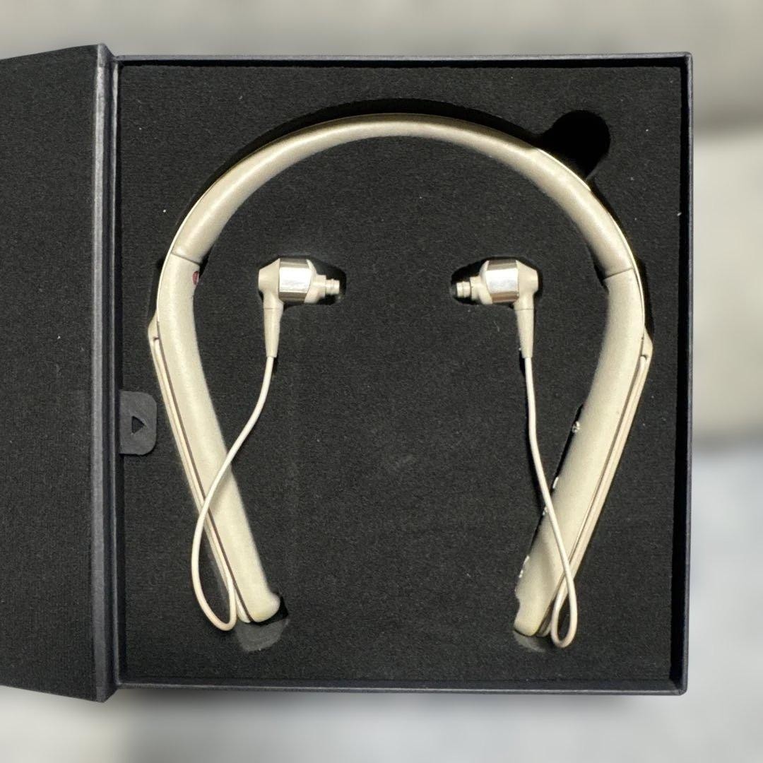 Sony WI-1000X Wireless Noise-Canceling Stereo Headset Champagne Gold W/Box Used