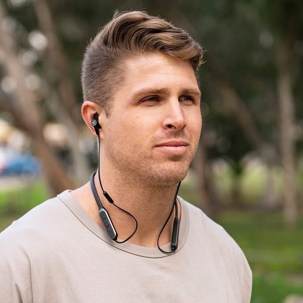 Jlab EPIC ANC WIRELESS In-Ear Neckband Earphone Black – Used- Short battery life