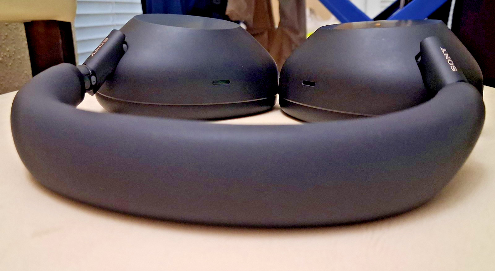Sony WH-1000XM6 Wireless Noise Canceling Headphones Black – Used