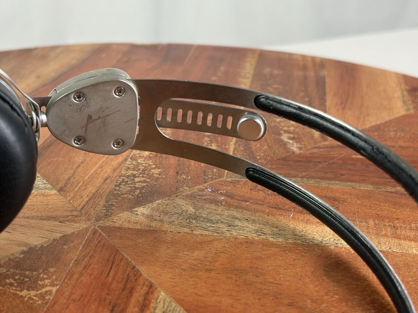 LSTN Troubadour Over-Ear Wood Headphones Wired 3.5mm