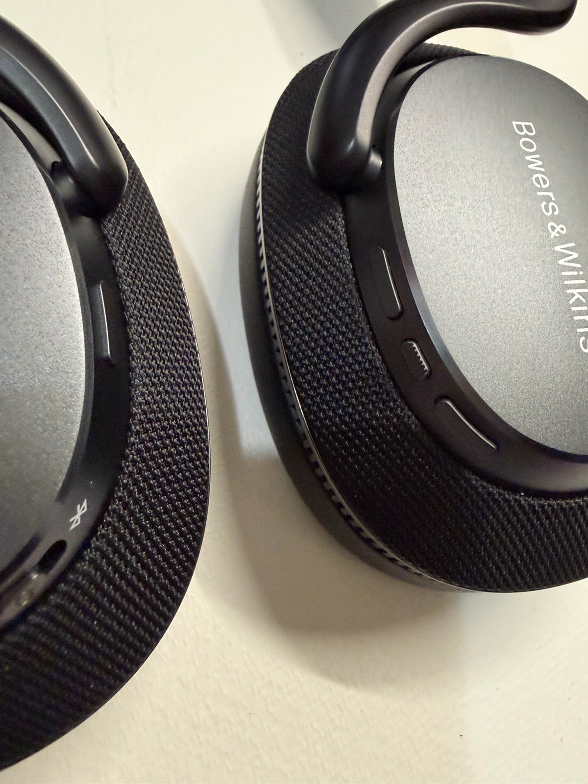 EUC Bowers & Wilkins Px7 S3 Wireless ANC Over Ear Wireless Headphones W Box Case