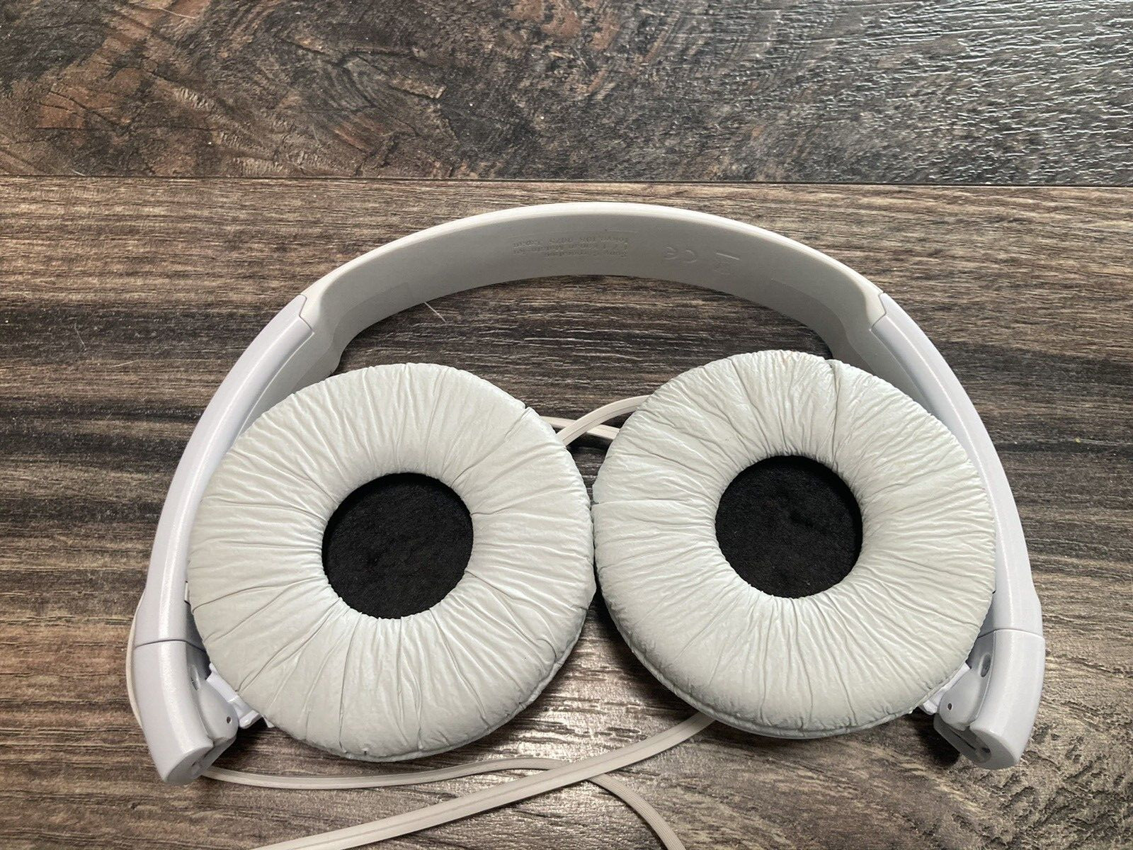 Sony MDR-ZX110 On the Ear Headphones – White