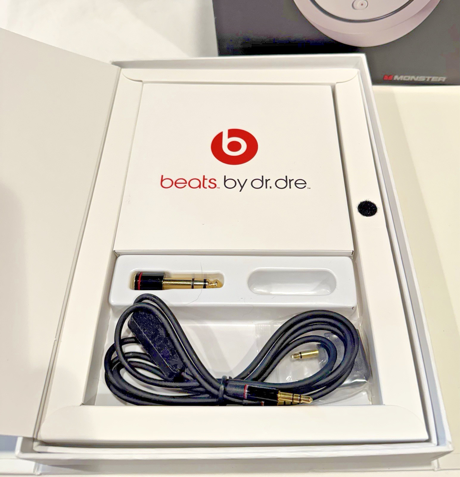 Beats by Dr. Dre Studio Monster Era White Over-Ear 3.5mm Hi-Def Iso Headphones