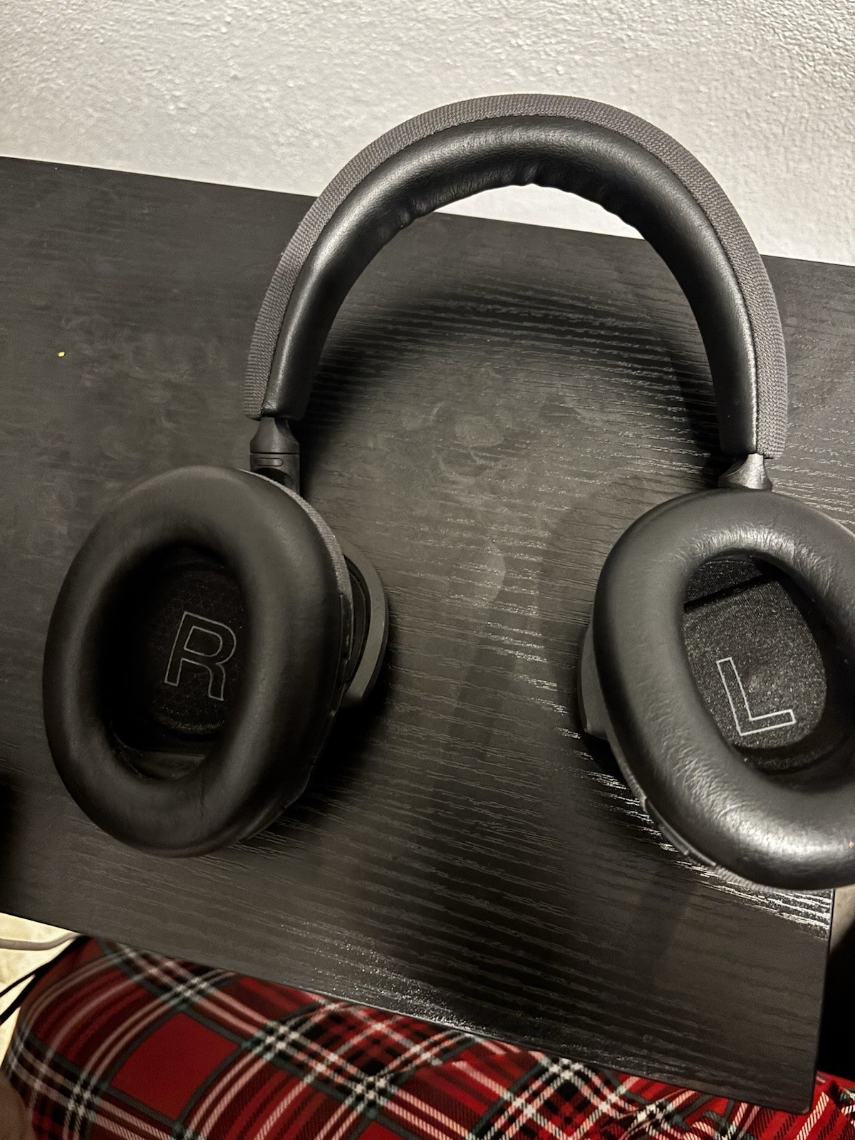Bowers & Wilkins PX7 Wireless Bluetooth ANC Over-Ear Headphones Black 40mm