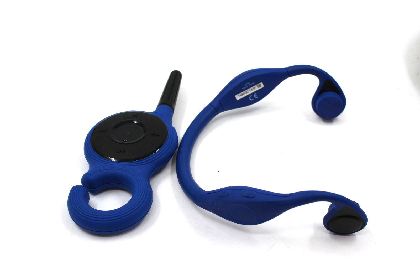 Zygo ZY100 Swimming Headphones With ZY200 Transmitter & Charging Case