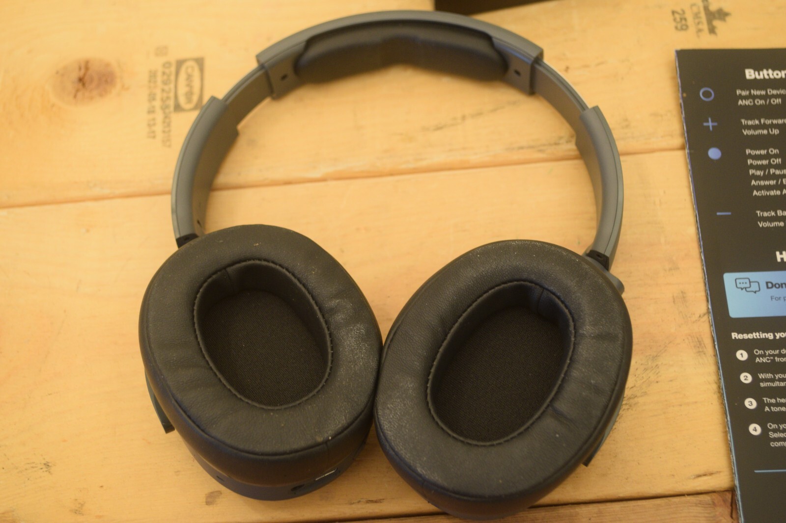 Skullcandy Hesh ANC Bluetooth Noise Cancelling Over-Ear Headphones Gray w Manual