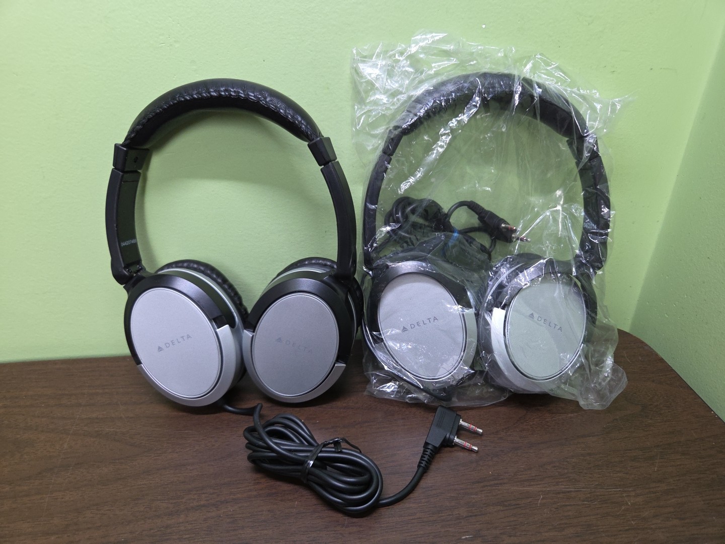 Delta Airlines 044207466 Binaural Over-Ear Dual 3.5mm Airplane Headphones (TWO)