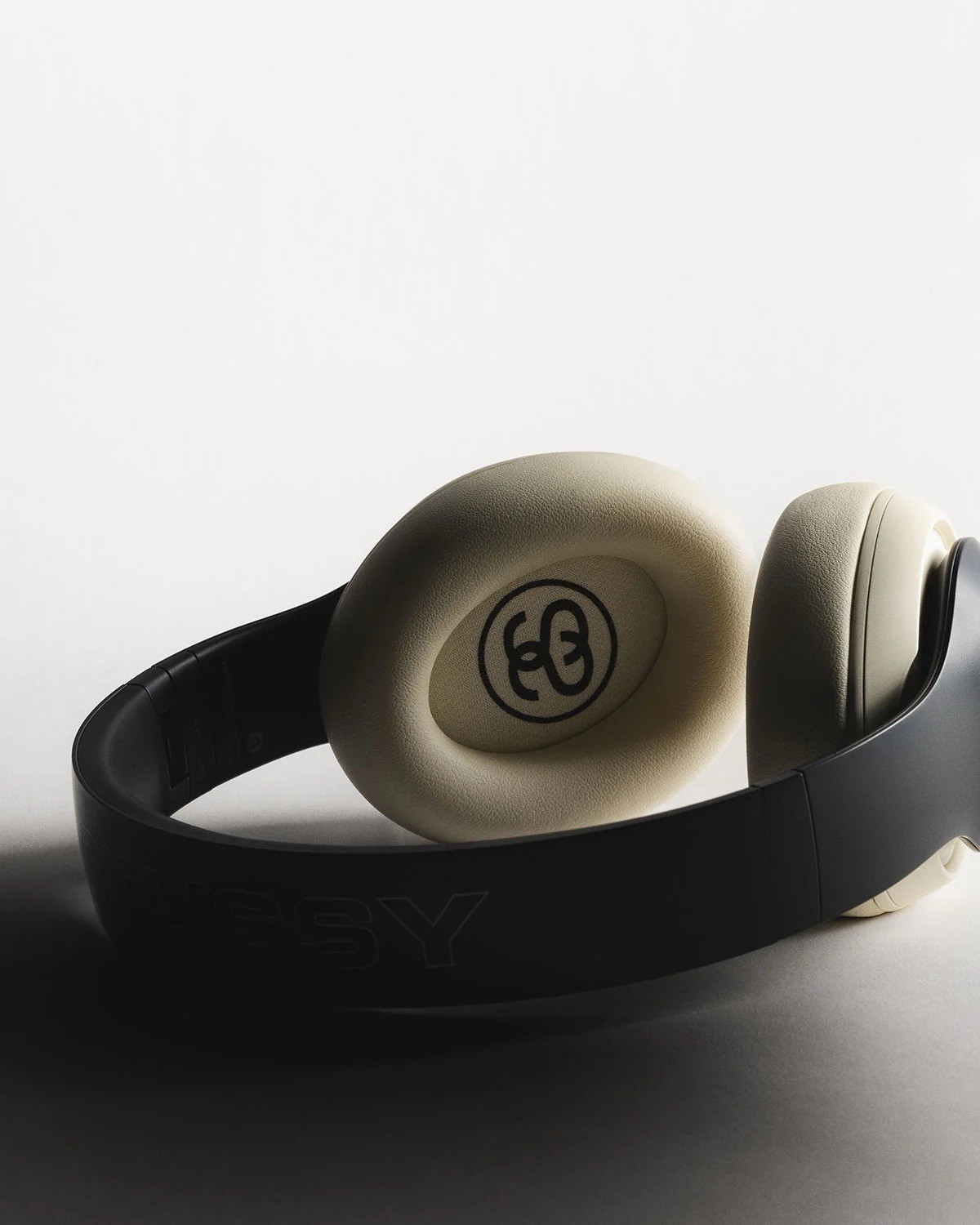 Brand New Beats Studio Pro x STUSSY Limited Edition Wireless Headphones