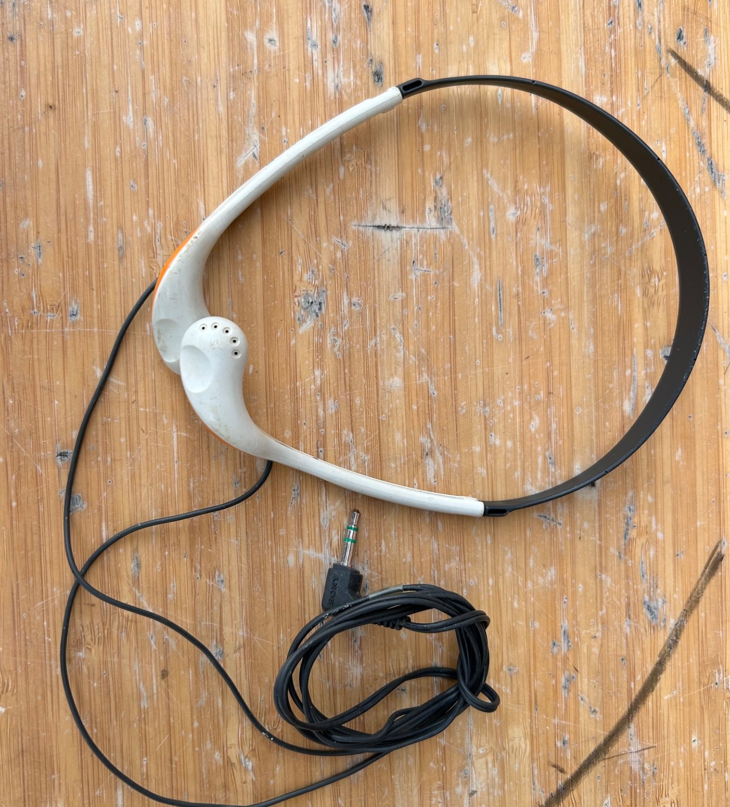 Sony MDR-W014 in-Ear Headphones White Orange Vintage Sports Walkman Vintage