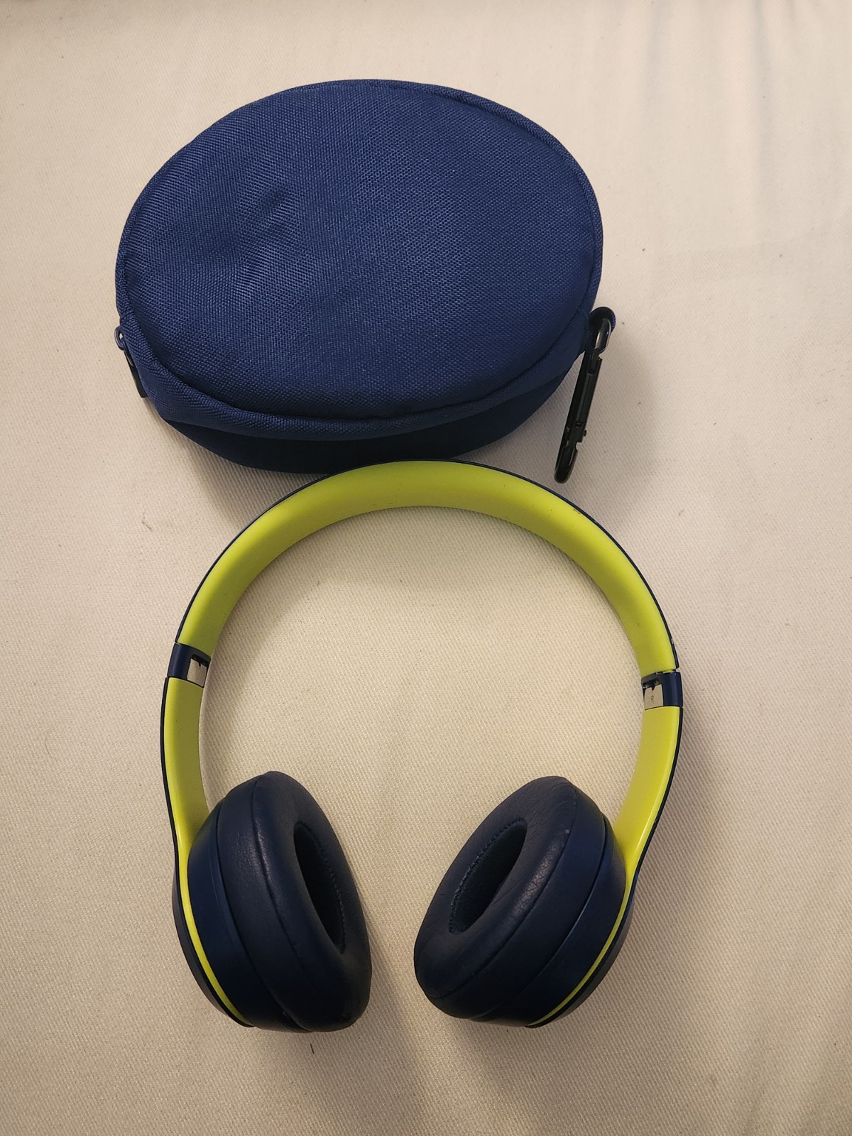 Beats Solo 3 Wireless Headphones “Pop Indigo” Beats Collection Tested Authentic