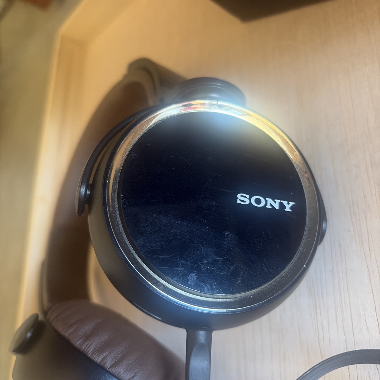 Sony MDR-XB600 Extra Bass Wired Over Ear Headphones Black Brown w/ Box Cable