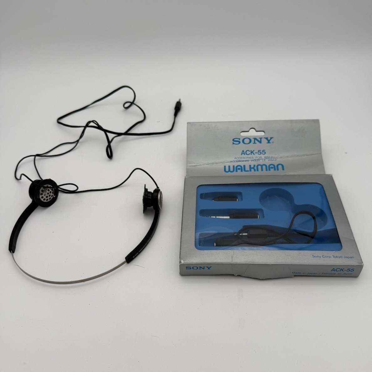 Sony Walkman MDR-30 Earphones with ACK-55 accessory pack Tested Works