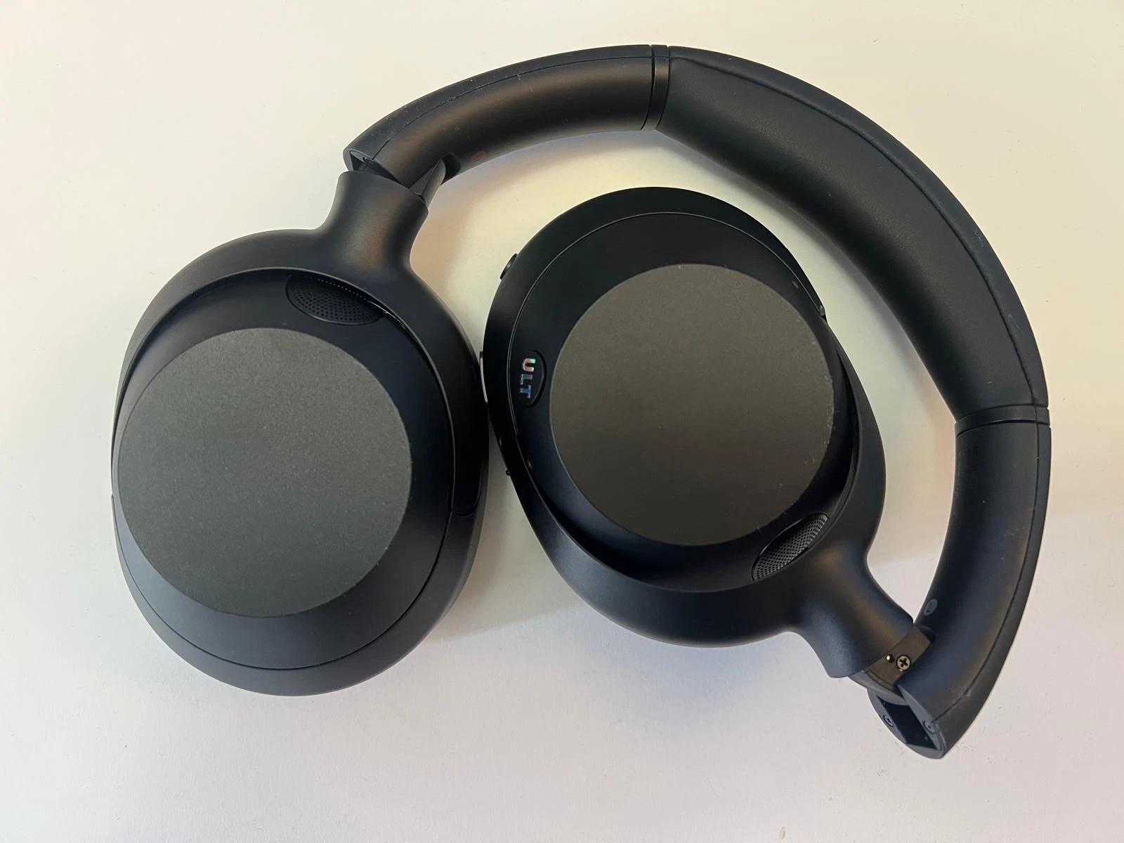 Sony ULT WEAR 900N Wireless Noise Canceling Bluetooth Headphones Black WHULT900N