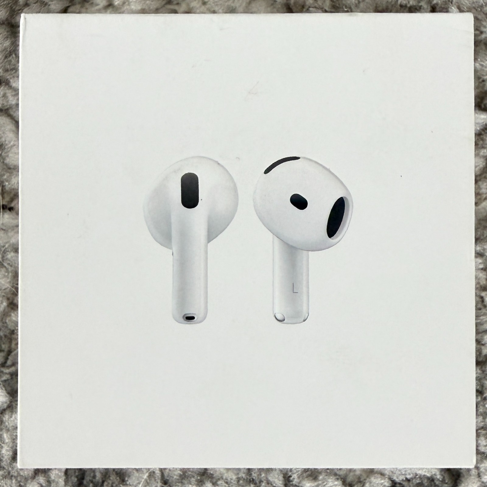Apple AirPods 4 Wireless Bluetooth In-Ear Earbuds White Built-In Mic BOX ONLY
