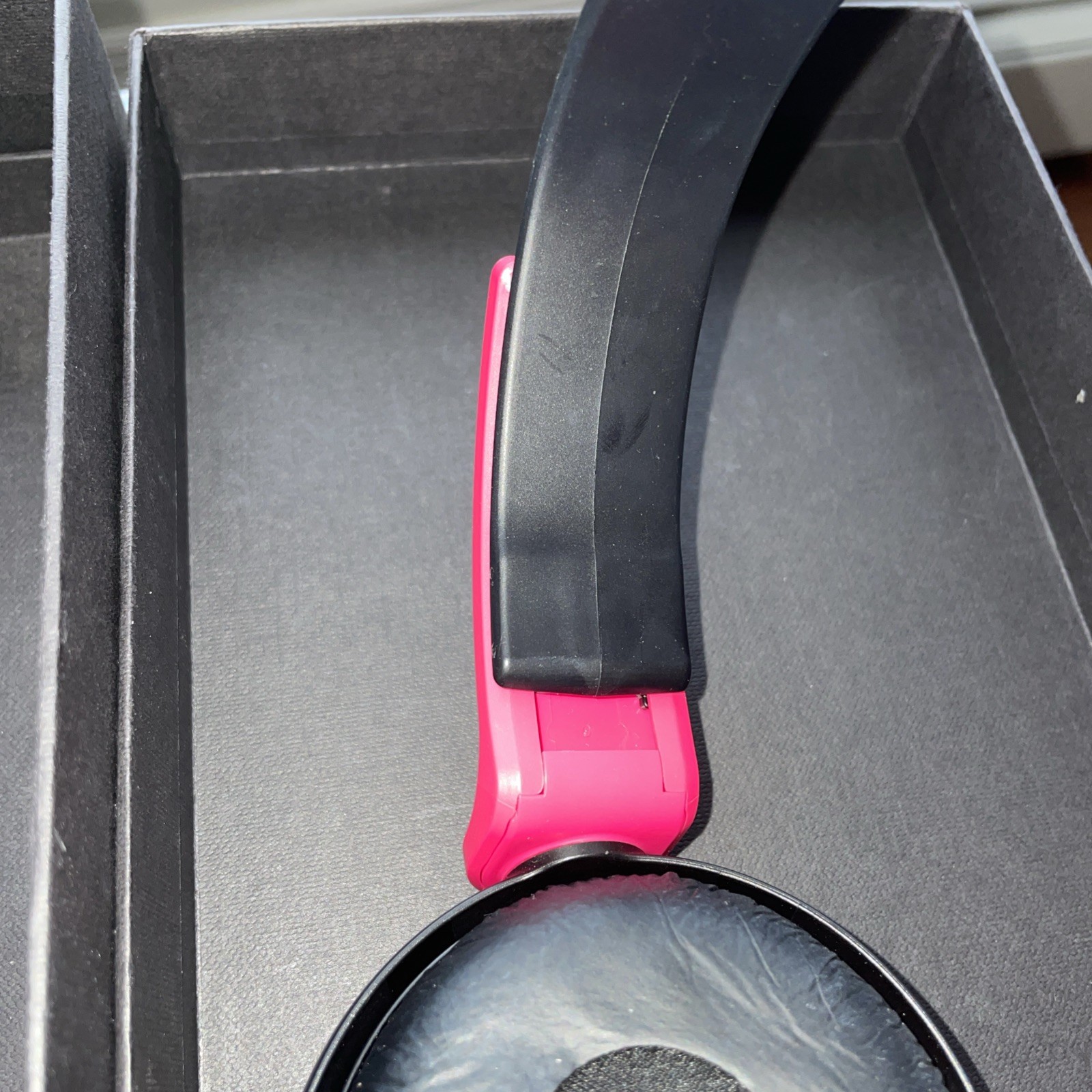 Sony Headband Headphones Black/Hot Pink MDR-XB400