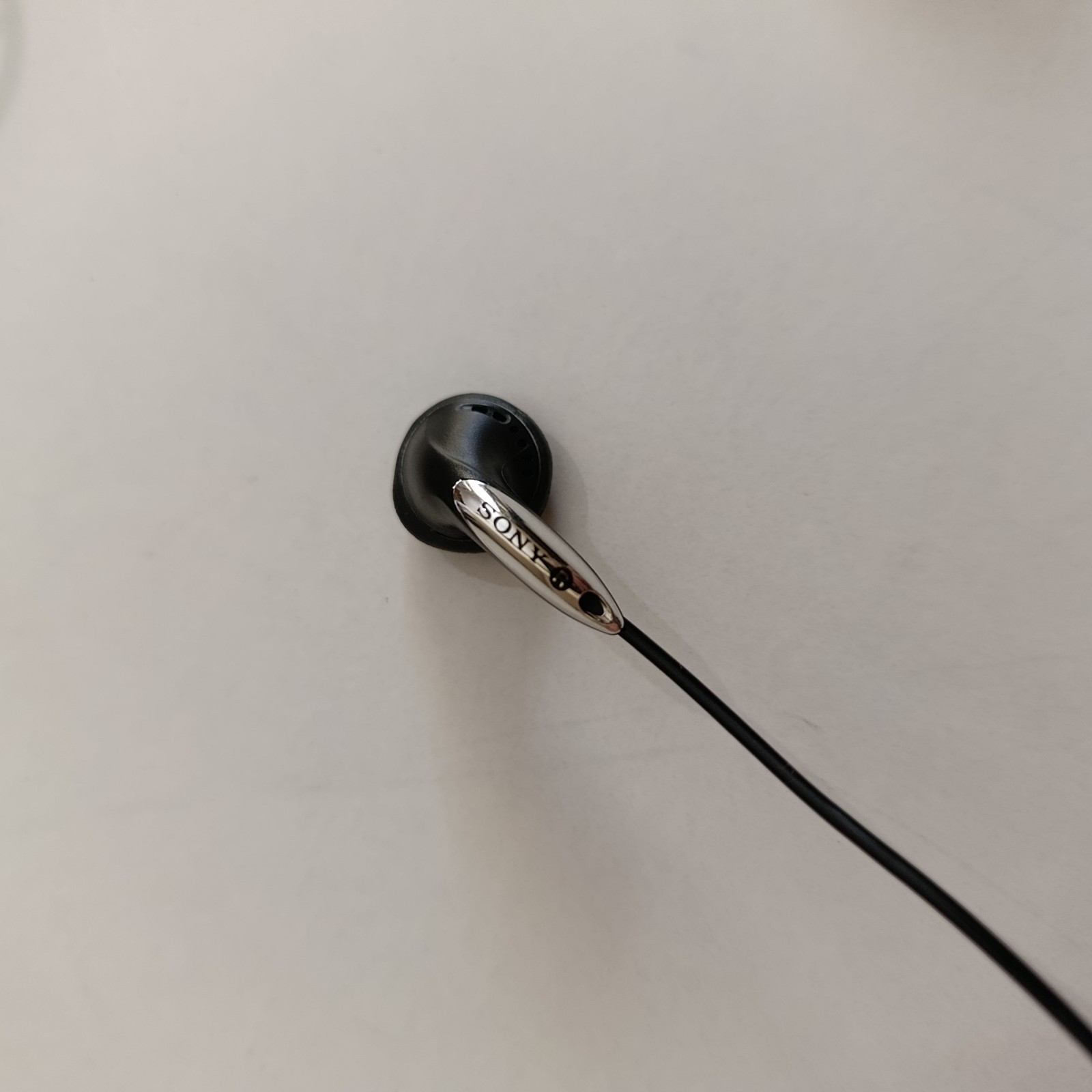 Vintage Sony MDR-E837 Stereo Dynamic Earphones for Discman Used