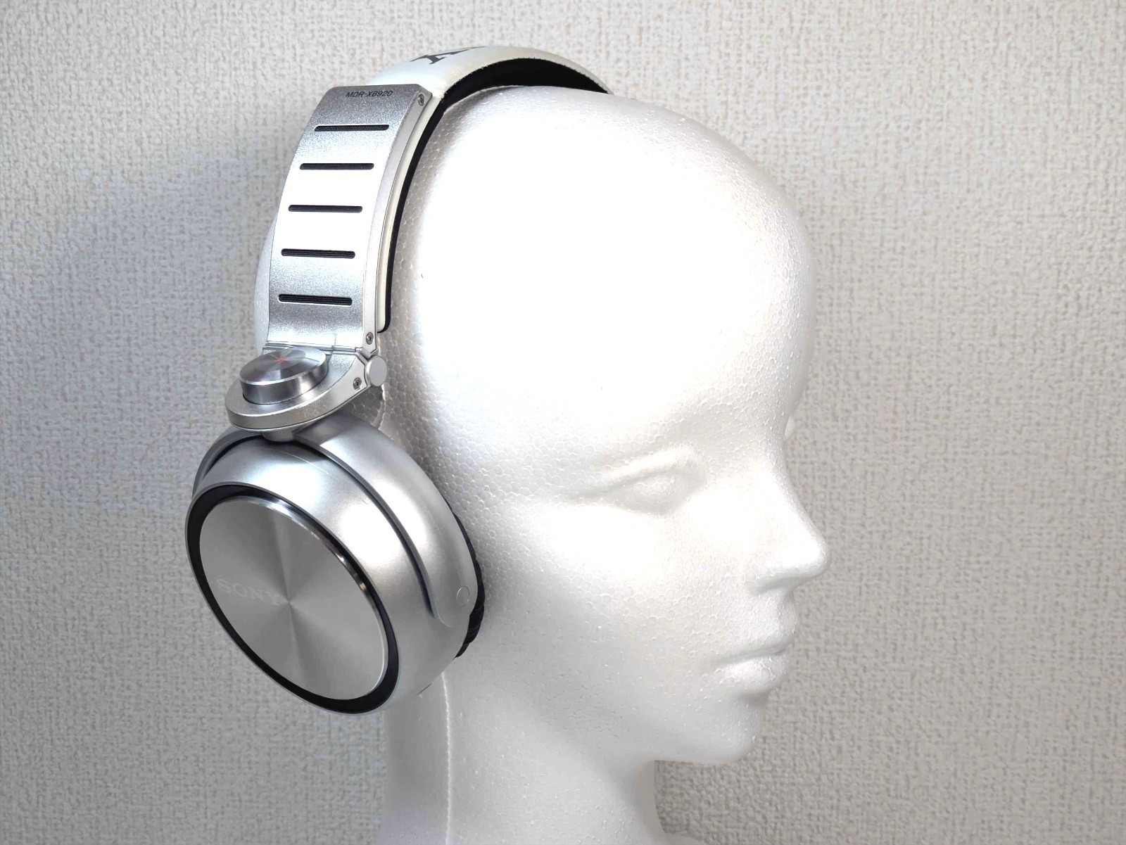 【NEAR MINT+】SONY MDR-XB920 EXTRA BASS Silver 50mm Driver Stereo Headphones JAPAN
