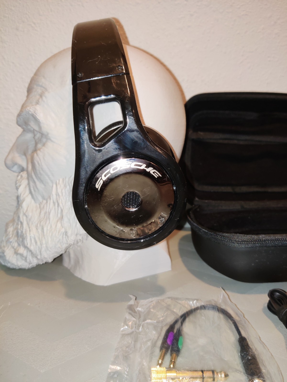 Scosche Headphones Headset Black Complete Tested Working