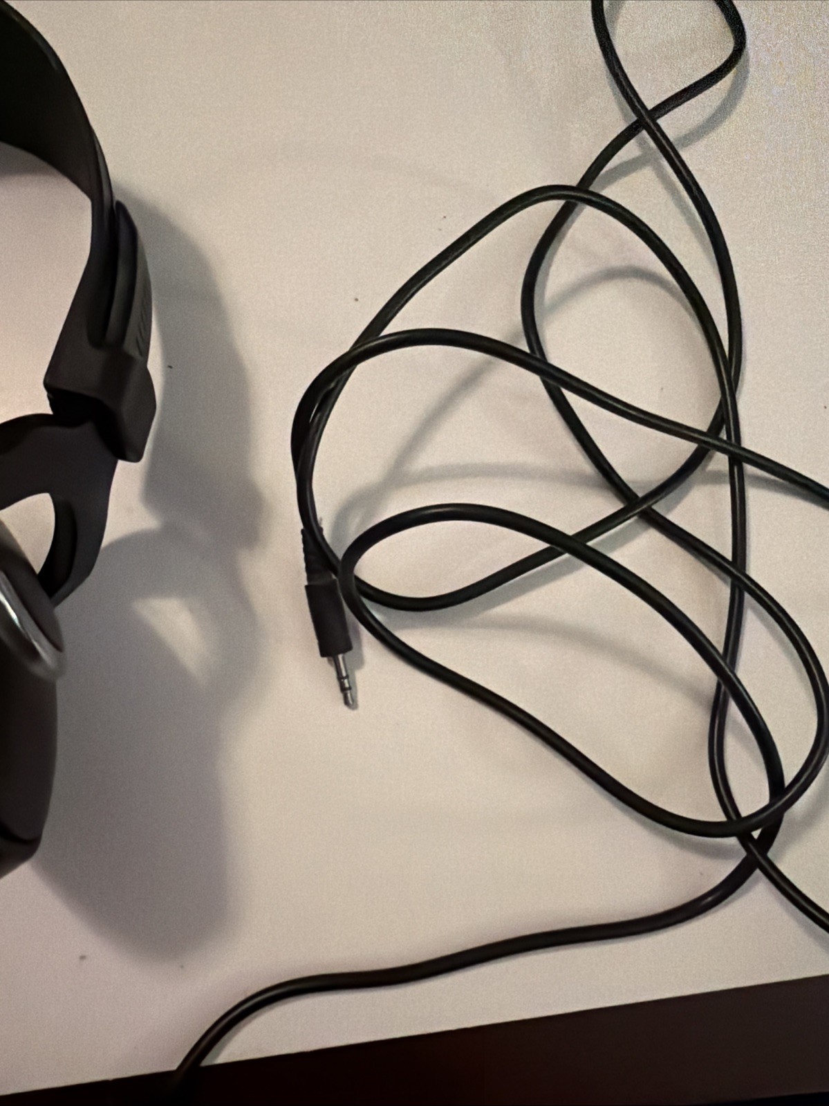 RCA Artek Vintage Over The Ear Wired Headphones with 3mm Jack