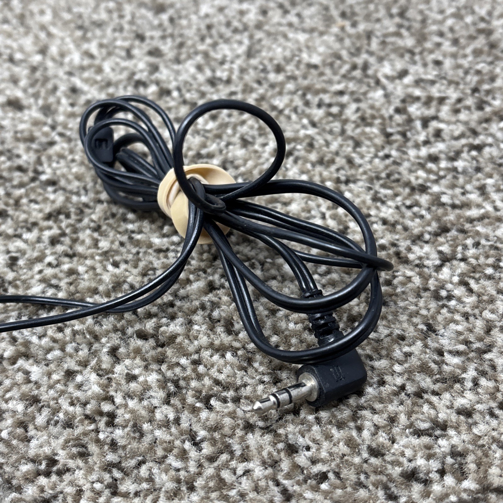 Vintage Panasonic Walkman Headphones Tested