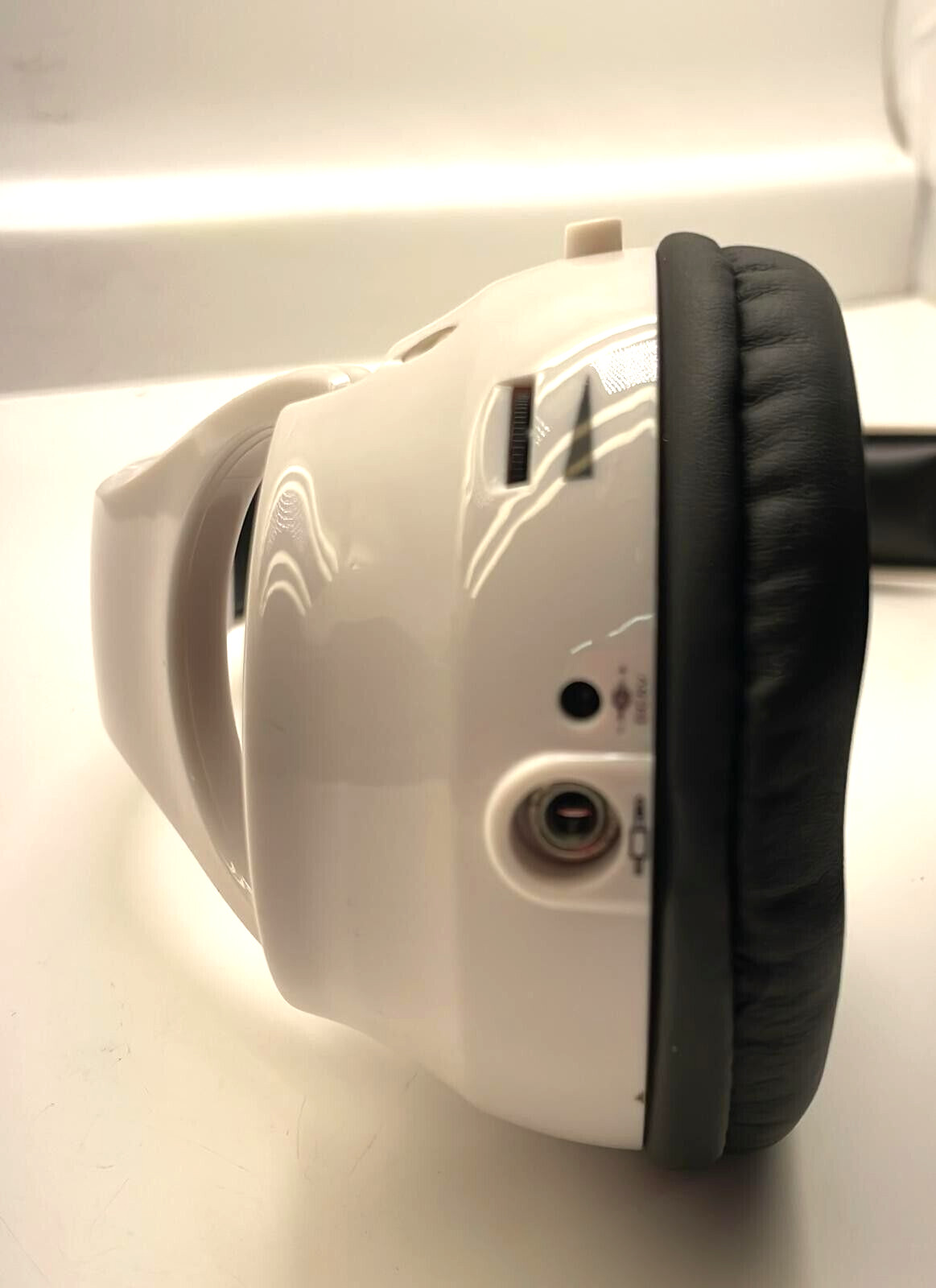 Twist Over Ear Headphone to Hybrid Speakers – White