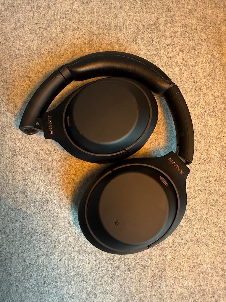 Sony WH-1000XM4 Noise Canceling Headphones – Black – Refreshed – New Pads