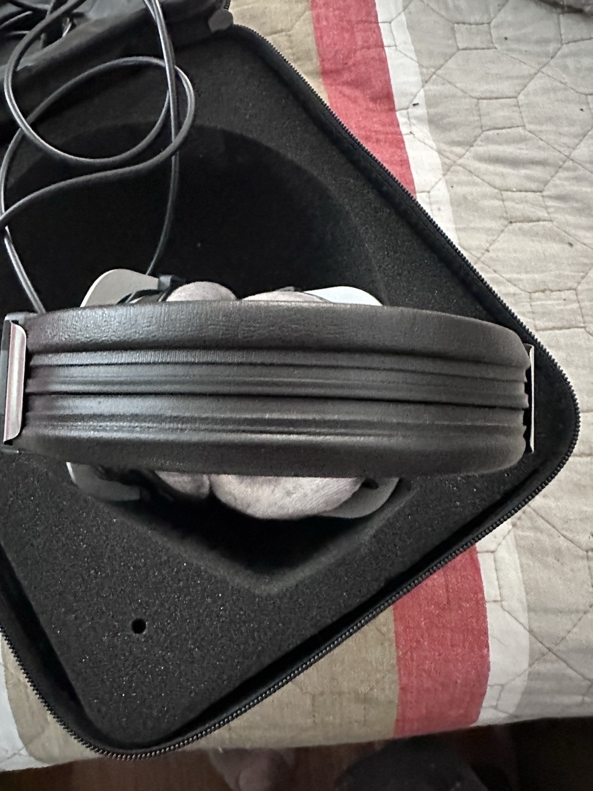 Beyer Dynamics DT 990 Over Ear Studio Headphones Made in Germany 🇩🇪