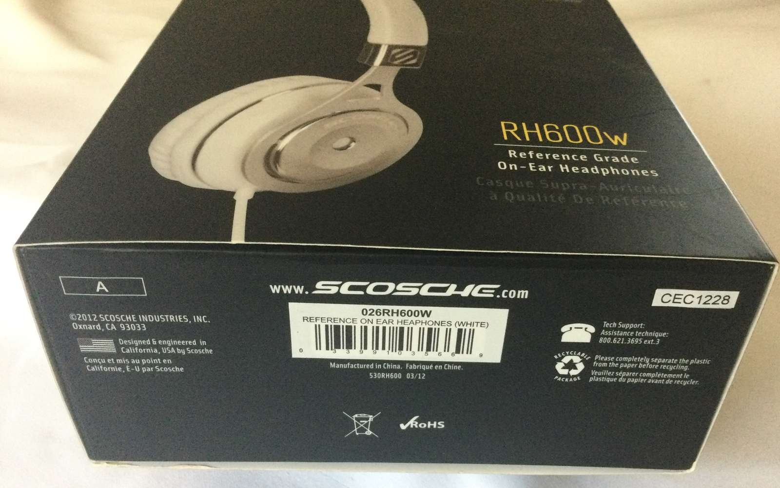 REALM SCOSCHE RH600bk REFERENCE GRADE ON EAR HEADPHONES NIB
