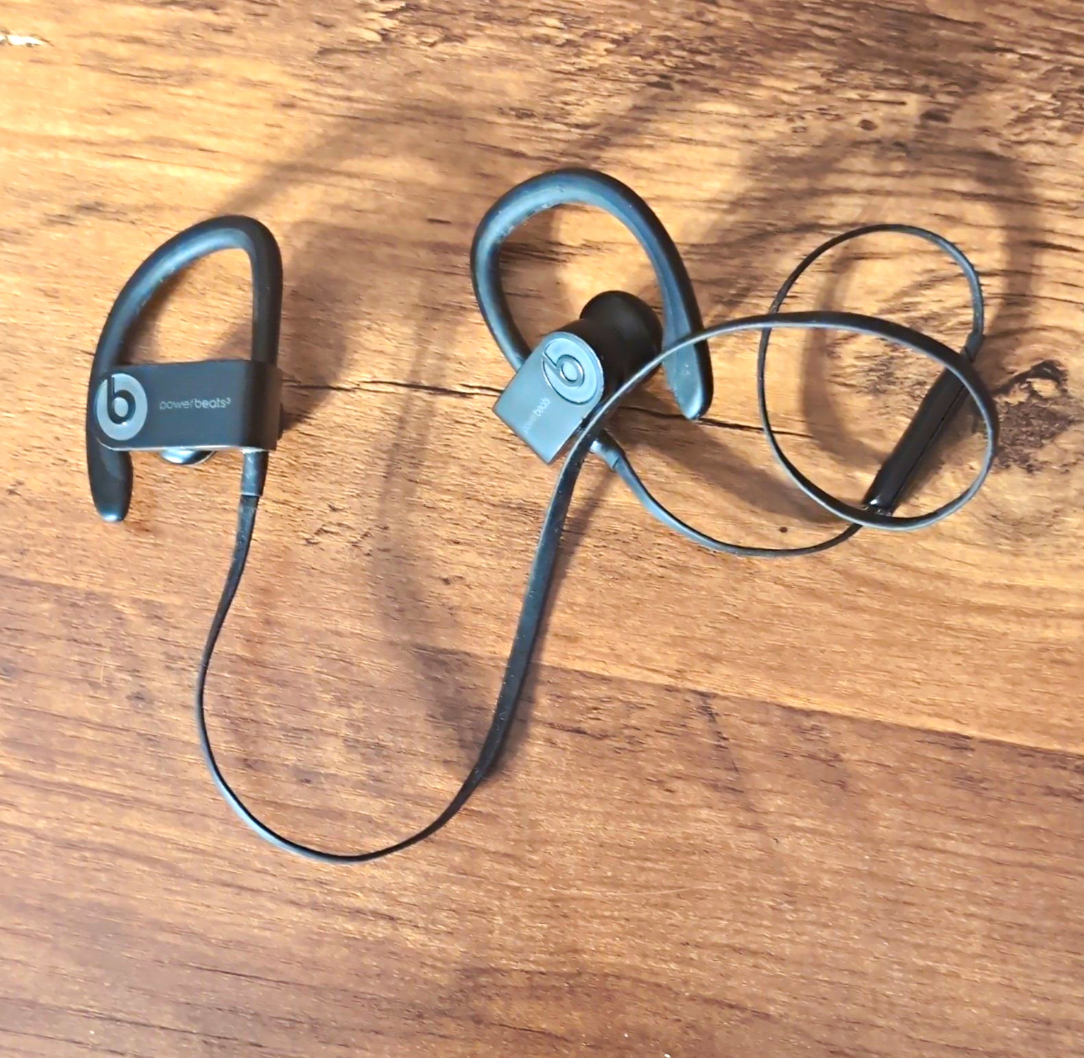 Beats by Dr. Dre Powerbeats3 Wireless Ear-Hook In-Ear Earbuds Black/Gray