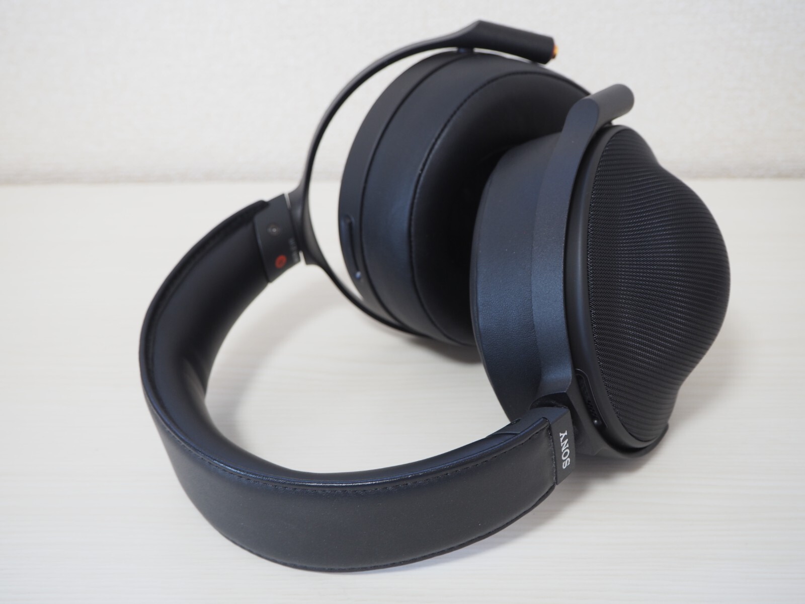[Excellent] SONY MDR-Z1R Over-ear Stereo Headphones Japan With Cable Tested