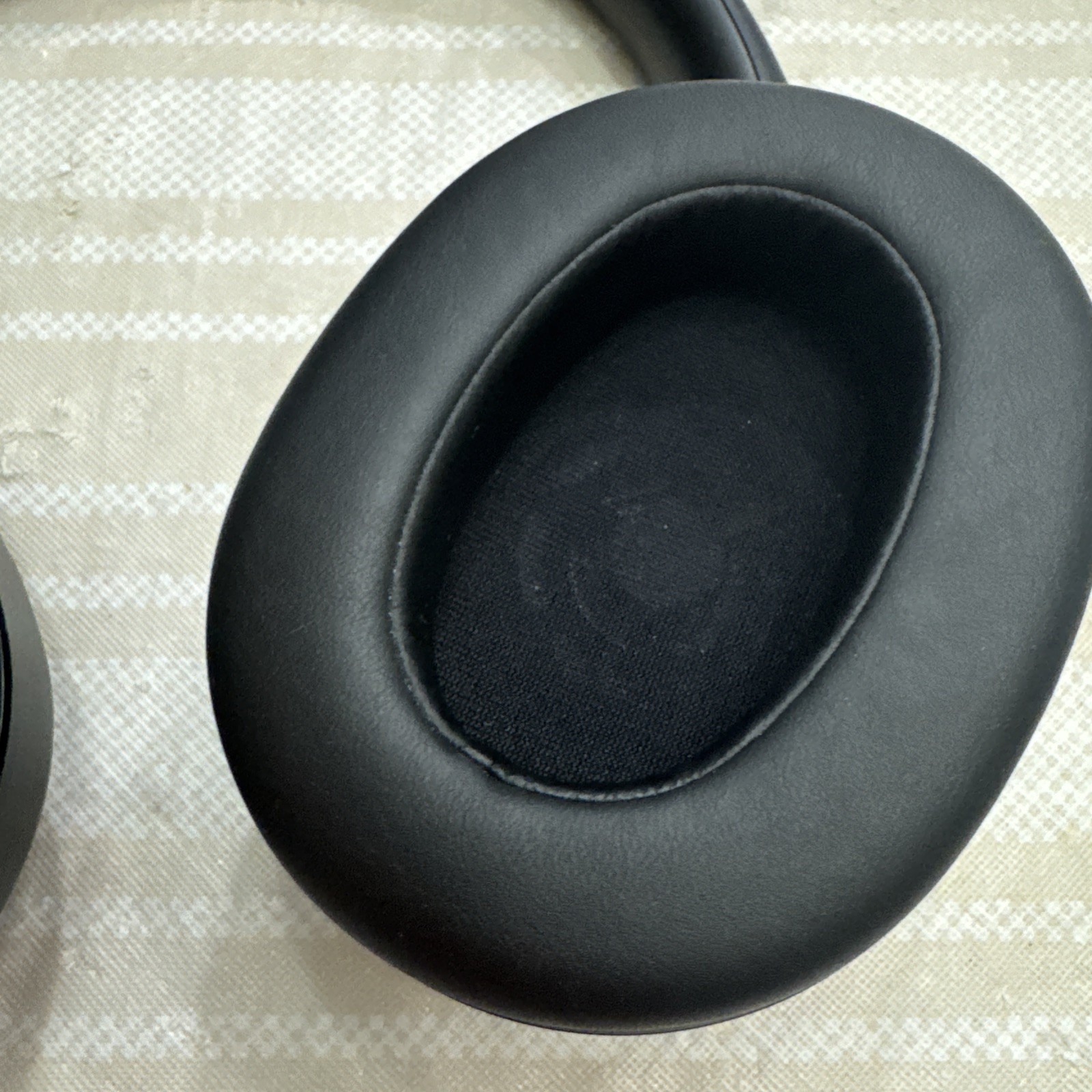 Sony ULT WEAR Wireless Noise Canceling Bluetooth Headphones Black – WH-ULT900N/B