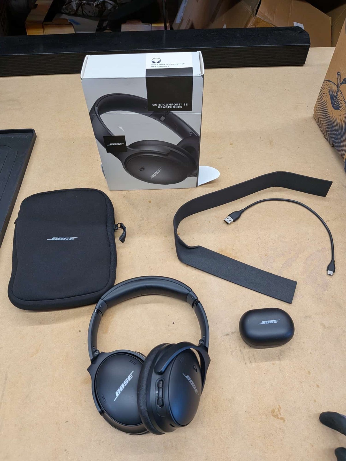 Bose QuietComfort SE Headphones Parts Bose QuietComfort Earbuds Working Bundle