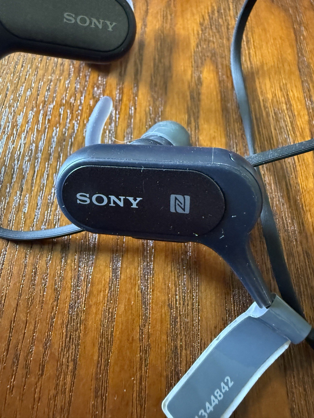 Sony Extra Bass Stereo Earbuds, In-Ear, Wireless, Black, MDR-XB50BS / Excellent