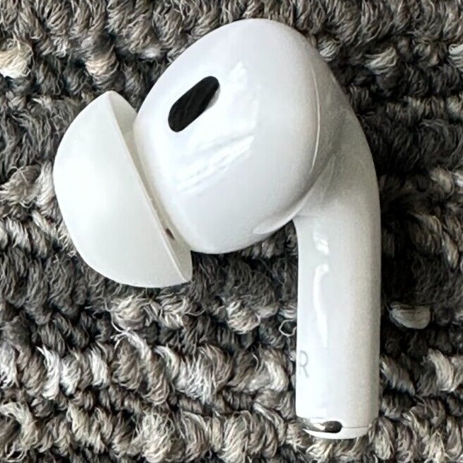 Apple Airpods Pro 2nd Gen – Left or Right Airpods or Charging Case – Free Ship