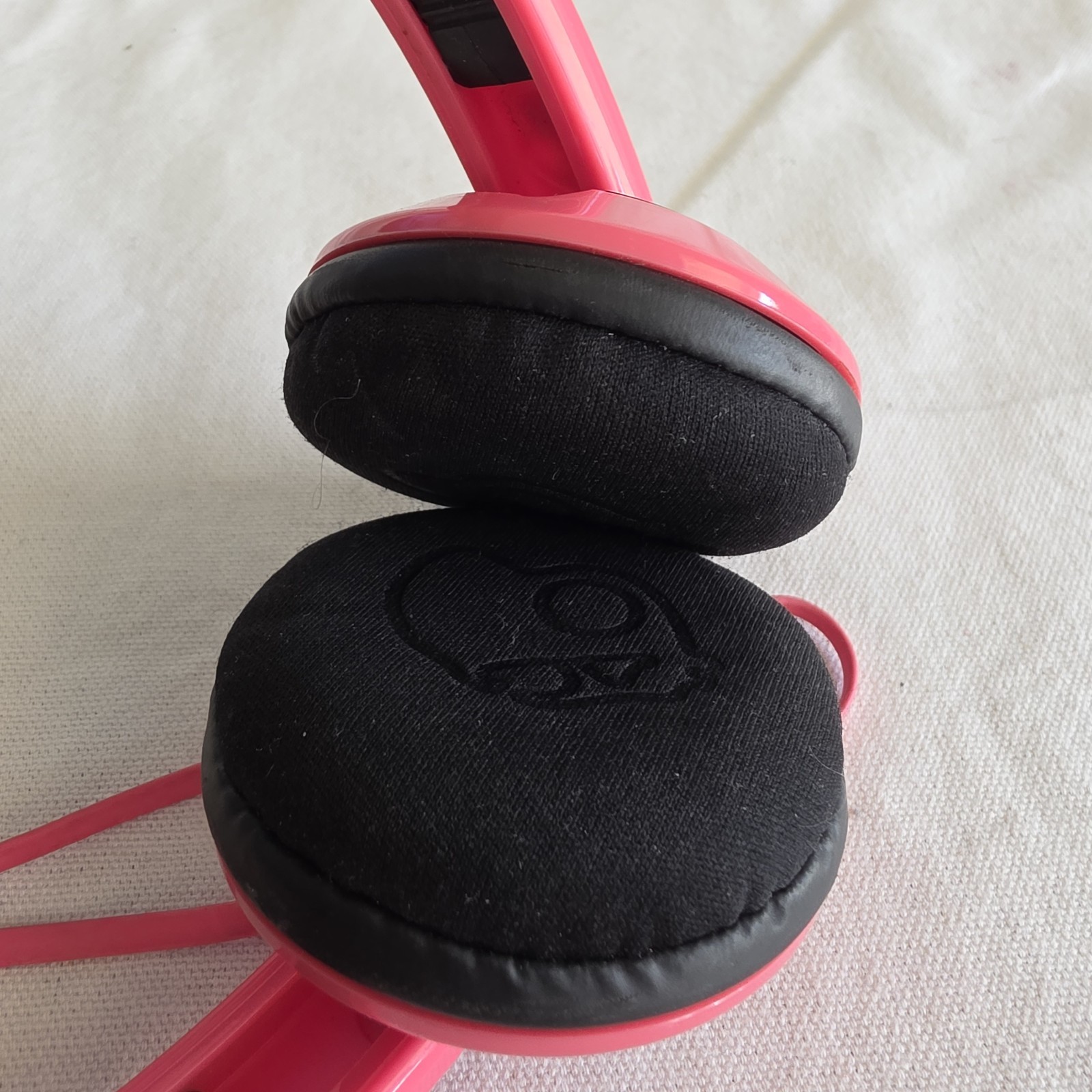 Skullcandy Uprock Wired On-Ear Headphones – Pink & Black – Tested & Working