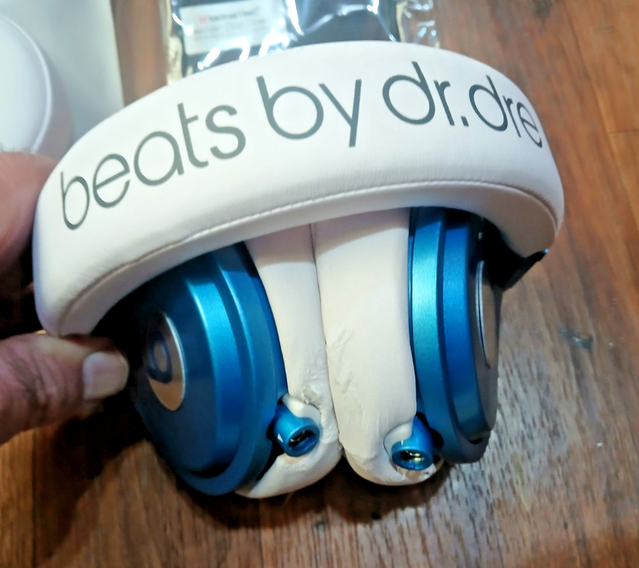 Discontinued Beats Pro by Dr. Dre ” Royal Blue ” Studio Headphones (Very Rare)